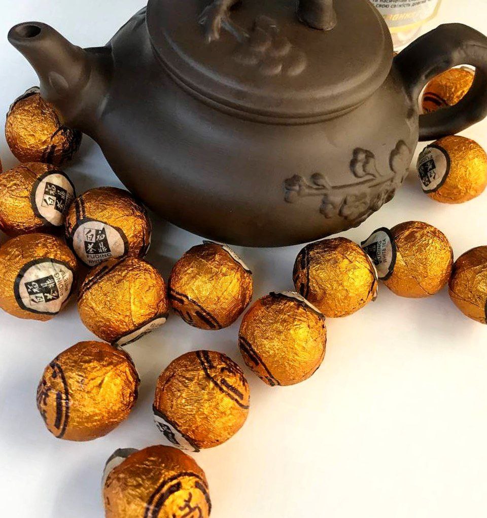 Імператорський  (Білий Піон)